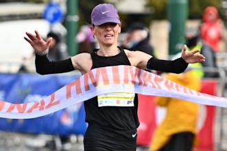 Μαραθώνιος Enschede: Τερματισμός σε 3:01:53 από την Κατερίνα Ασημακοπούλου - Νικητής ο Tuwei με 2:07:43