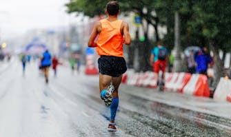Προπόνηση και αγωνιστικό τρέξιμο με βροχή, του Δημήτρη Τζεφαλή