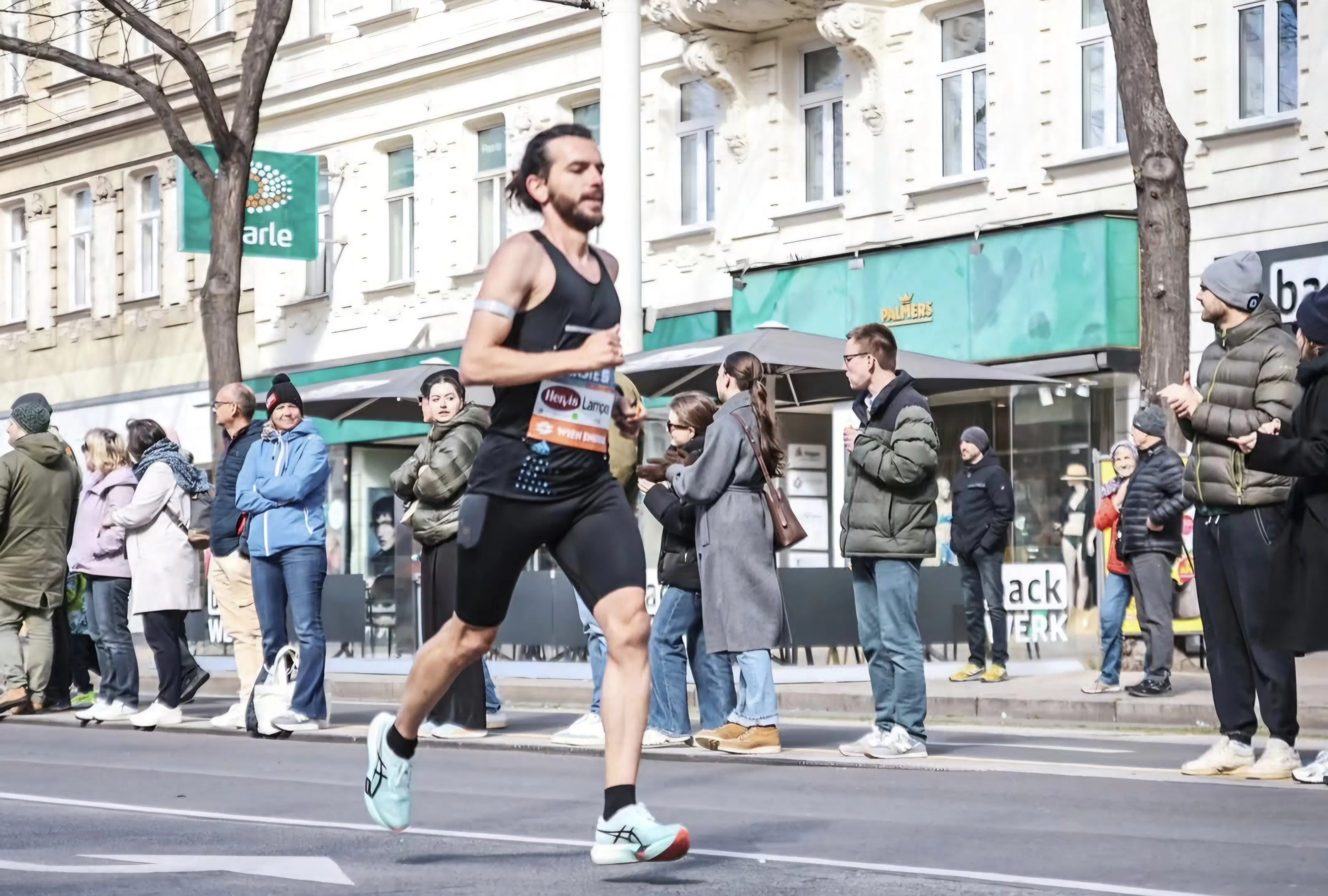 Μαραθώνιος Λονδίνου: Ταρατσας με 2:28:30, Μάλαϊ με 2:50:52 οι πρώτοι – Δείτε τι έκαναν όλοι οι Έλληνες