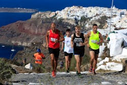Η απόλυτη αθλητική εμπειρία του Santorini Experience έρχεται στις 3-6 Οκτωβρίου στη Σαντορίνη
