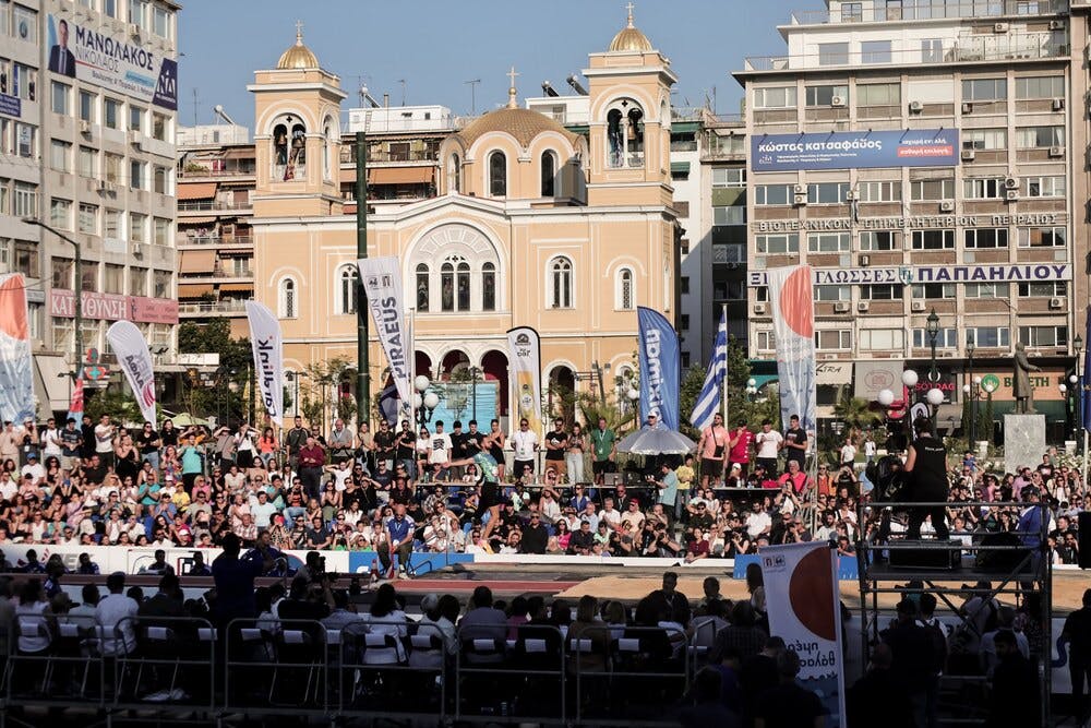 Το Piraeus Street Long Jump έγραψε ιστορία στον Πειραιά! (Pics) runbeat.gr