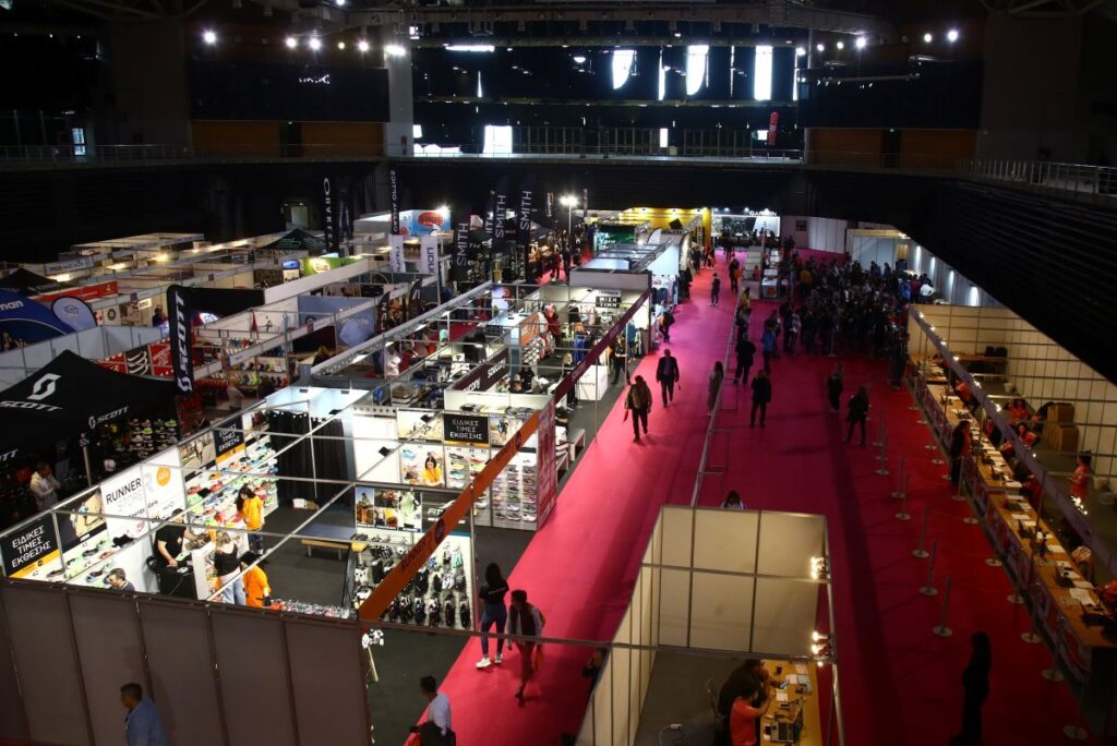 ERGO Half Marathon Expo: Δράση παρουσίασης πρώτων βοηθειών του ΕΚΑΒ 