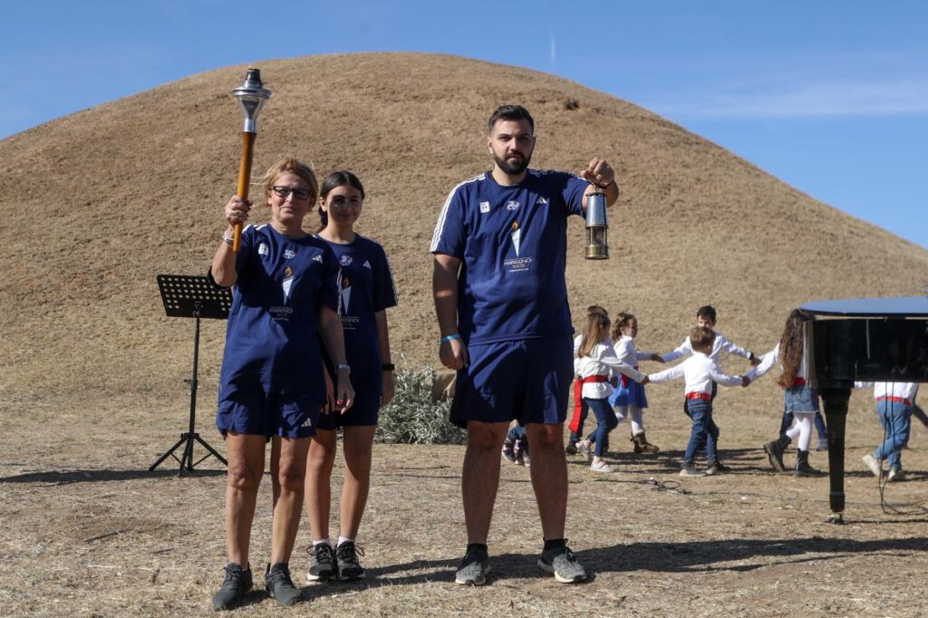 42ος ΑΜΑ: Αυτά είναι τα γκρουπ της λαμπαδηδρομίας