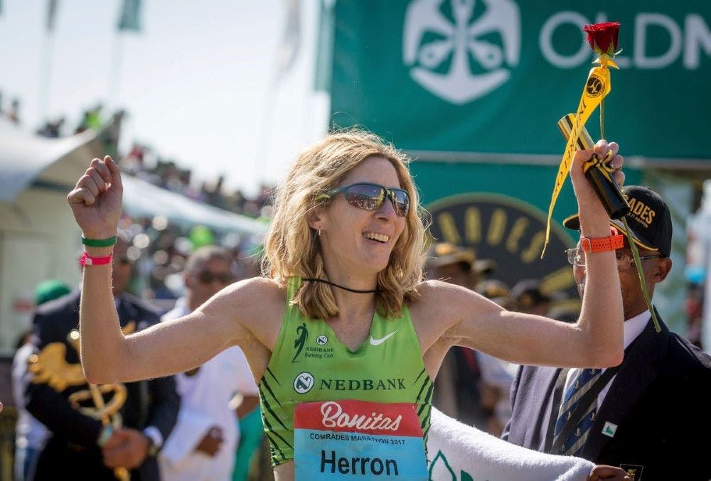 Η εκπληκτική Camille Herron κατέρριψε το ρεκόρ ανδρών στον μαραθώνιο του Texas Trail Festival