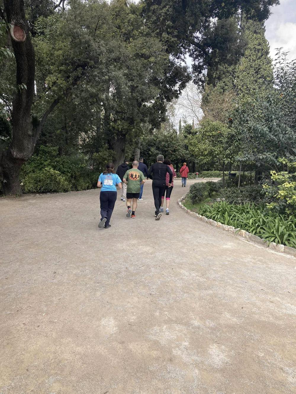 Η Αθήνα προθερμαίνεται για τον Ημιμαραθώνιο (Pics & Vid) runbeat.gr