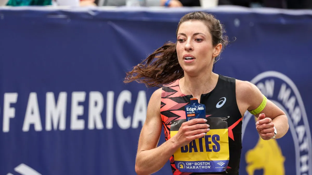 Emma Bates: Καταγγέλλει ότι έμεινε έγκυος και ο χορηγός της σταμάτησε τη συνεργασία