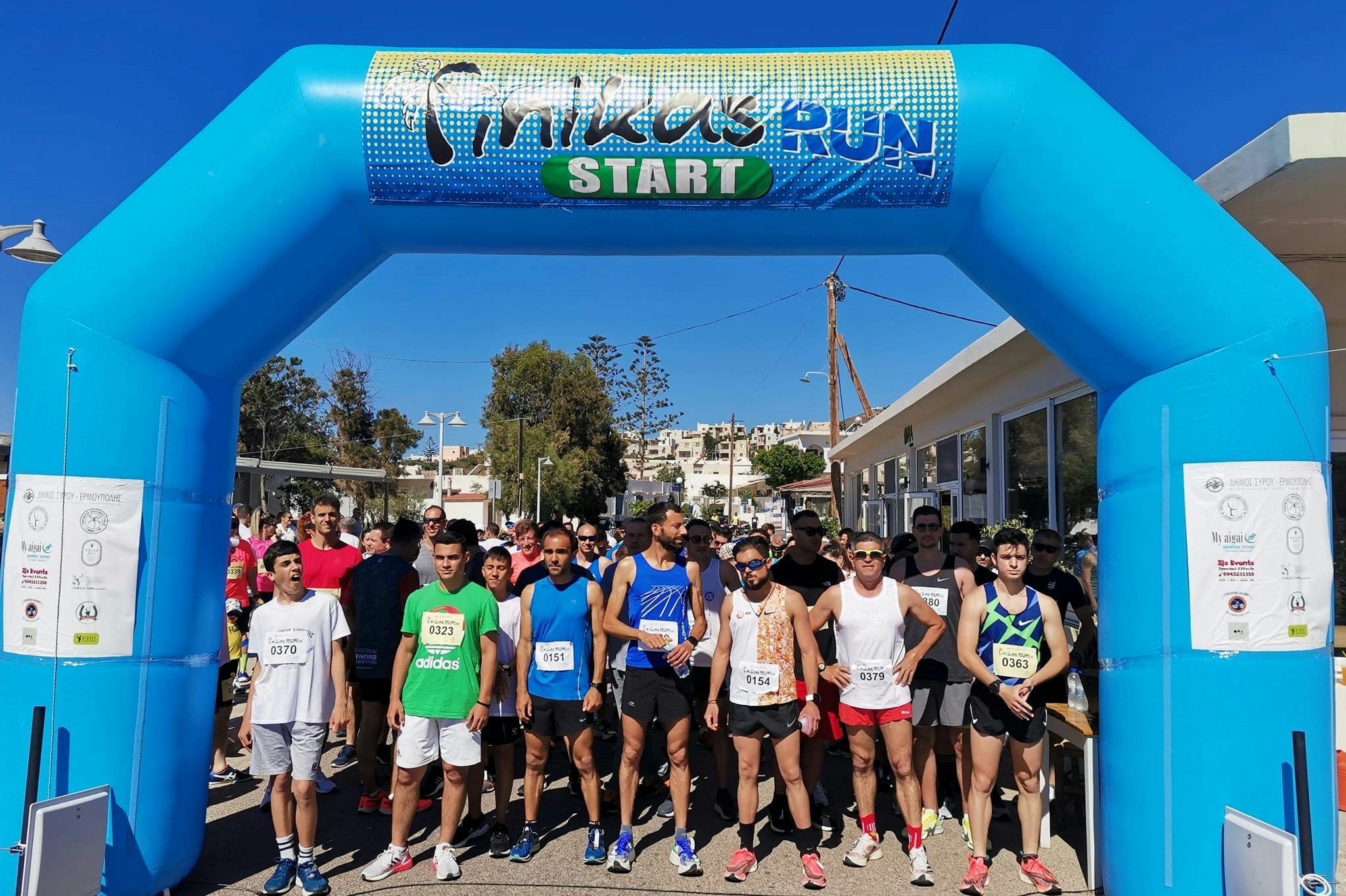 Finikas Run 2022: Με πολλές συμμετοχές και χαμόγελα το πρώτο δρομικό γεγονός της χρονιάς στη Σύρο! (Vid)