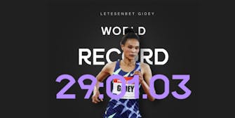 Έσπασε ξανά το παγκόσμιο ρεκόρ στα 10.000 μ. γυναικών, 29:01.03 από τη φοβερή Gidey