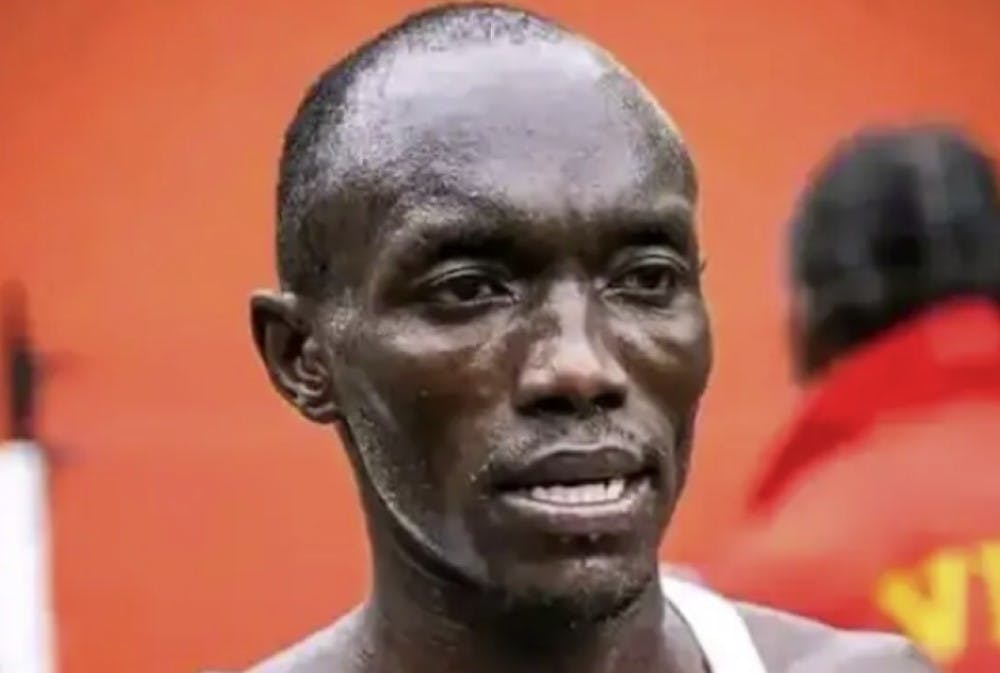 Κατέρρευσε και πέθανε μπροστά στο γιο του ο Κενυάτης δρομέας Hosea Kiplagat
