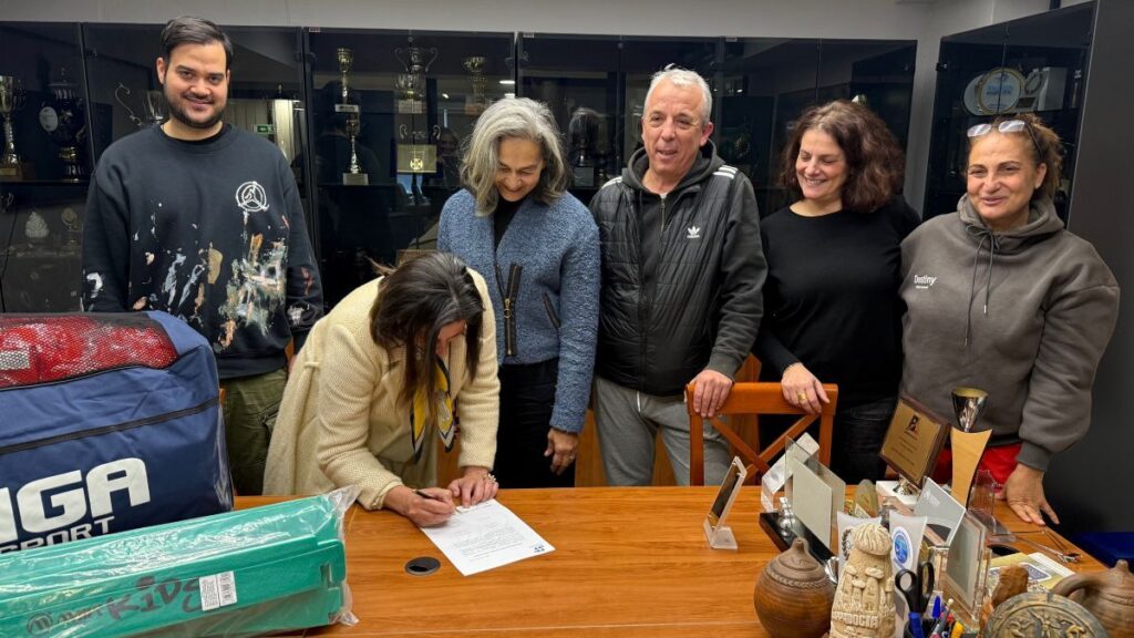 ΣΕΓΑΣ: Παράδοση σάκου Kids Athletics στο Εθνικό Γυμναστήριο Αθηνών Ιωάννης Φωκιανός