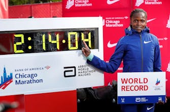 Brigid Kosgei: «Το παγκόσμιο ρεκόρ θα σπάσει ξανά από Κενυάτισσα»