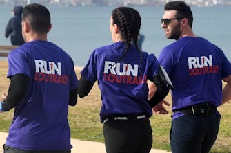 Loutraki Run 2022: Νικητές Καλαπόδης και Παπαδημάτου! (Vid)