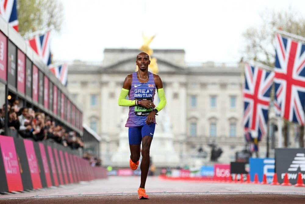 Mo Farah: Έτρεξε τον τελευταίο του μαραθώνιο στο Λονδίνο και αποσύρεται τον Σεπτέμβριο