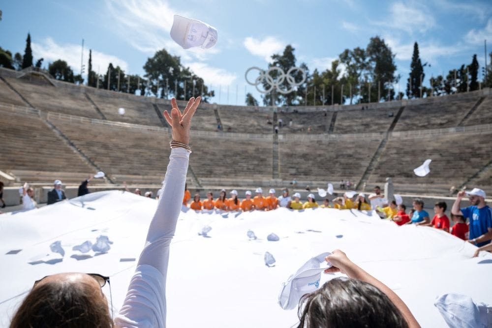 Παγκόσμια Ημέρα Αθλητισμού: Σήκωσαν «Λευκή Κάρτα» τα παιδιά στο Παναθηναϊκό Στάδιο runbeat.gr
