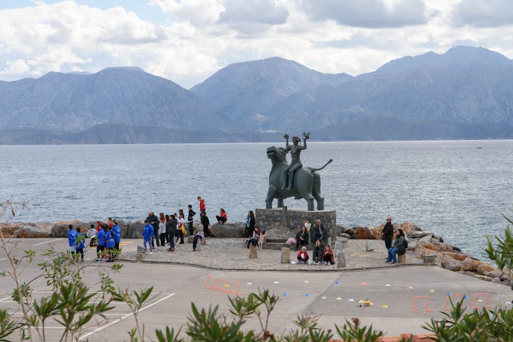 Φωτογραφίες από το 9ο Φεστιβάλ Κρητικού Στίβου που έγινε στον Άγιο Νικόλαο! (Pics) runbeat.gr