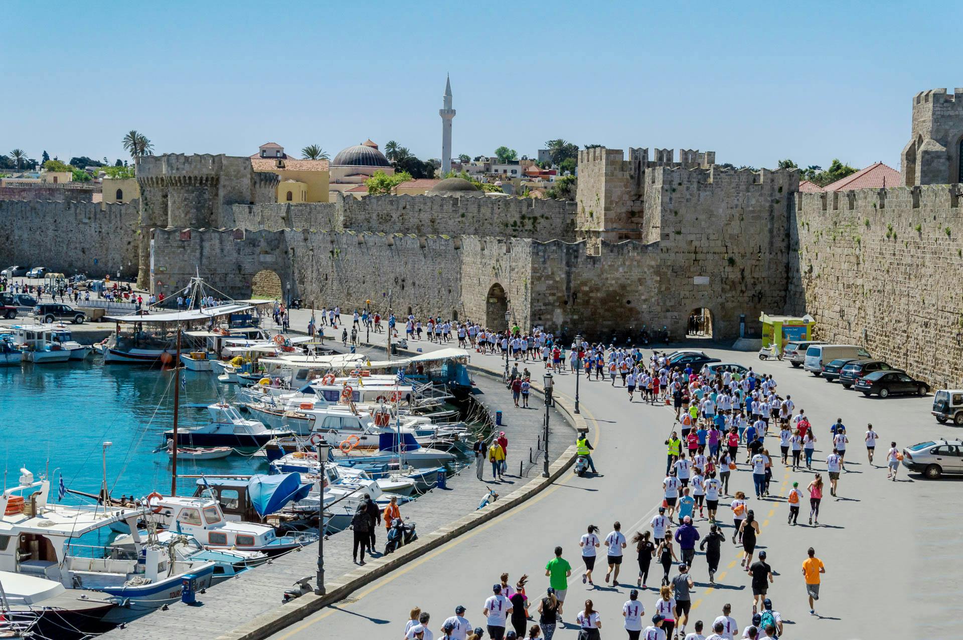 10 λόγοι για να τρέξεις στον επετειακό 10ο TUI Rhodes Marathon 