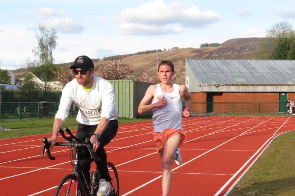 Ημιμαραθώνιος: Χρειάζεστε υδατάνθρακες κατά τη διάρκεια του αγώνα; - Όλες οι απαντήσεις για το πότε και γιατί runbeat.gr