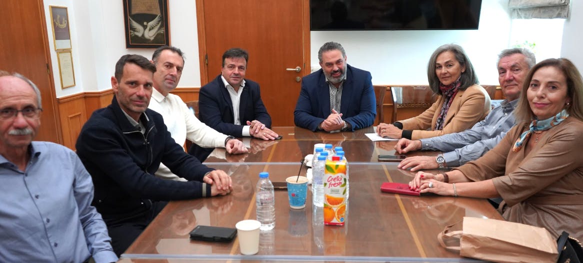 Επίσκεψη της Σοφίας Σακοράφα στην Περιφέρεια Κρήτης