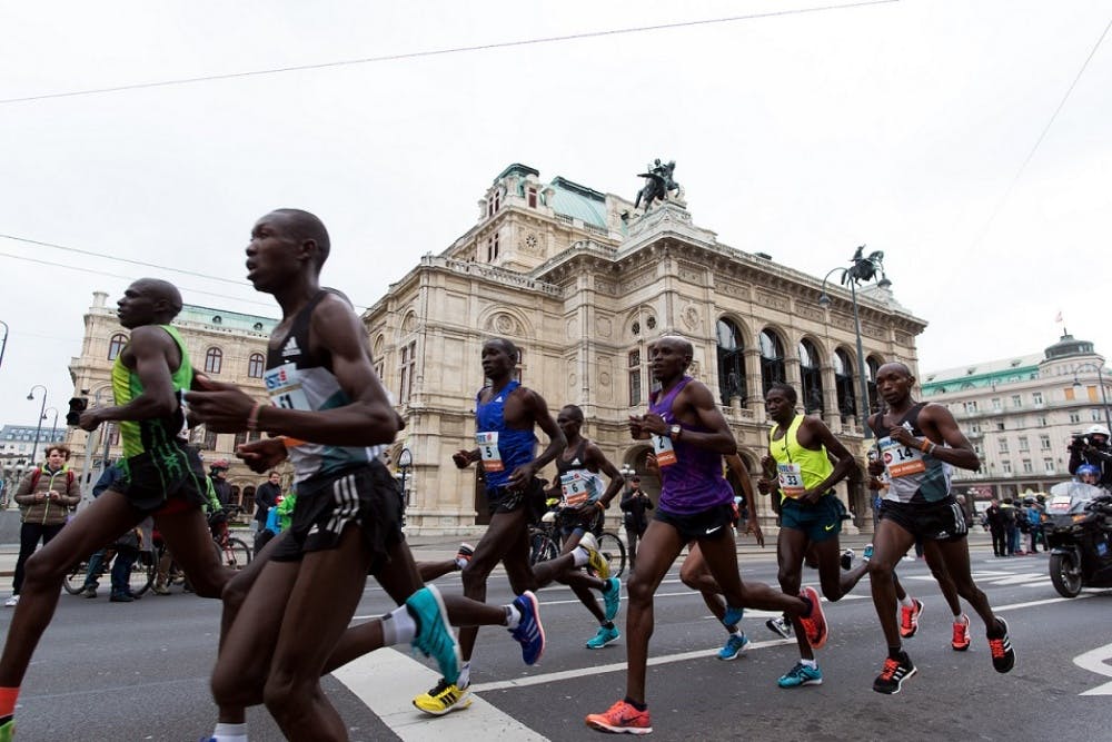 Απειλούνται τα ρεκόρ κούρσας στον μαραθώνιο της Βιέννης της Κυριακής