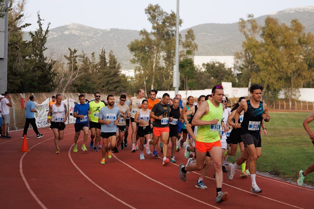 Με επιτυχία διεξήχθησαν οι Αγώνες Δρόμων Αντοχής εντός Σταδίου Ζωγράφου «Γρηγόρης Λαμπράκης» runbeat.gr