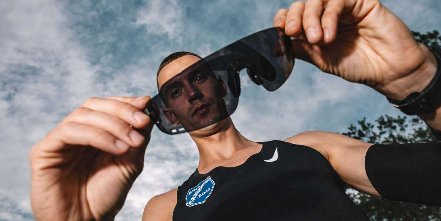 Amadeus Clements: «Είμαι 100% θρασύς και δεν με νοιάζει ποιους ενοχλεί» - Ένταση, αποκαλύψεις και ανταγωνισμός κορυφής στο Β΄ μέρος της συνέντευξης που θα προκαλέσει «σεισμό»