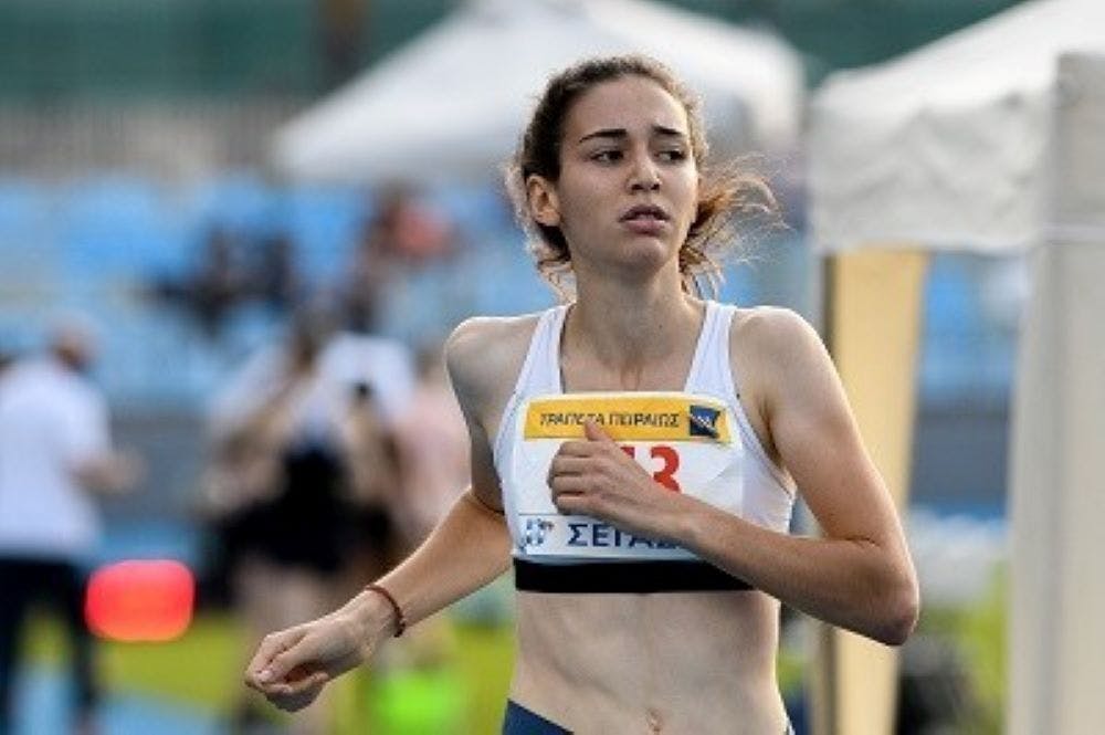 Ατομικό ρεκόρ για την Έλλη Δεληγιάννη στα 800 μέτρα – Έγινε η 5η Ελληνίδα όλων των εποχών στην απόσταση