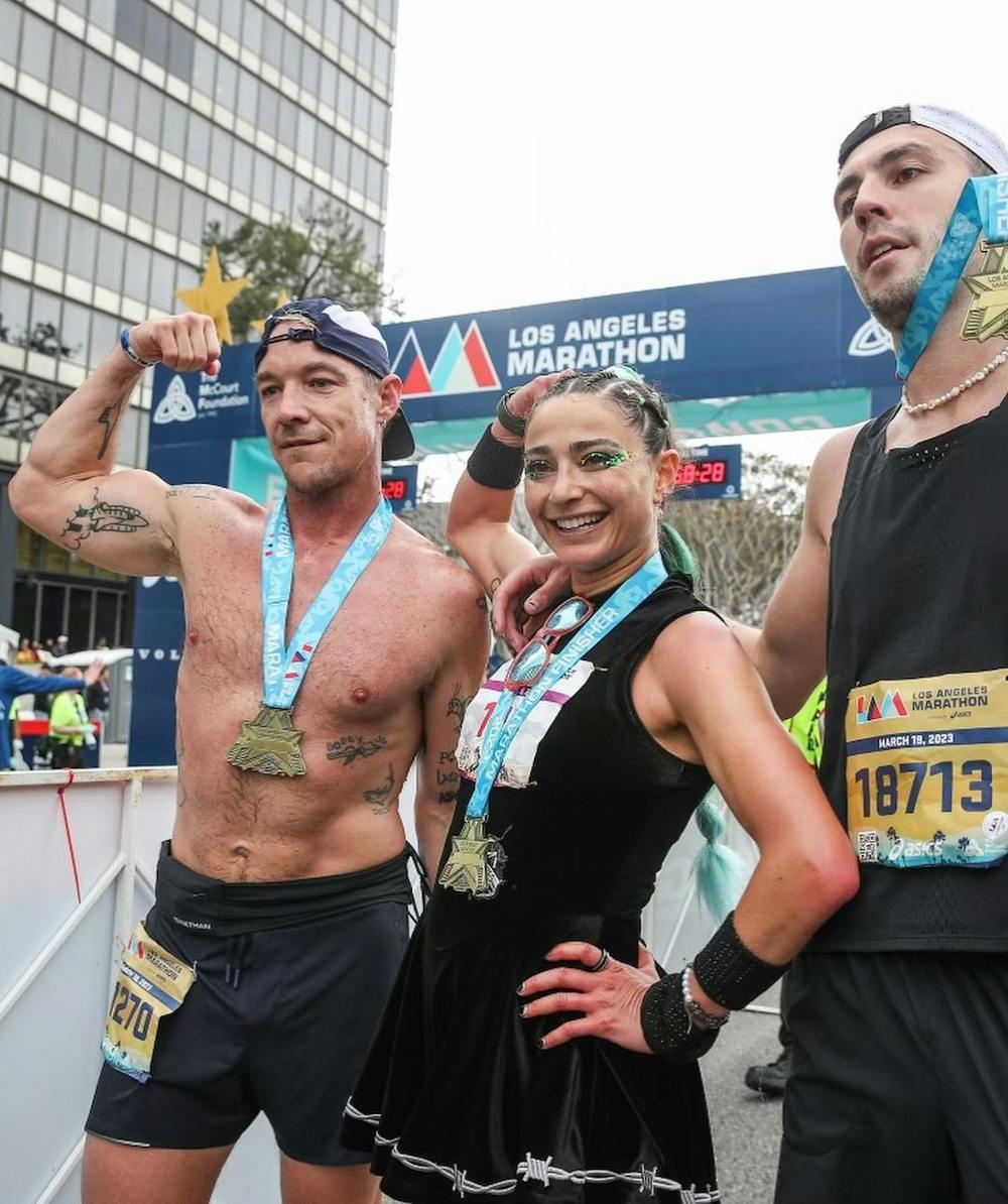 O Diplo είπε ότι έτρεξε τον μαραθώνιο του Λος Άντζελες σε λιγότερο από 4 ώρες υπό την επήρεια LSD runbeat.gr