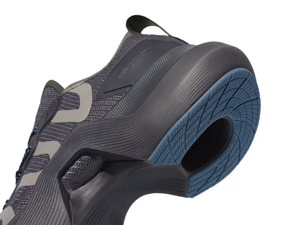 Ena αλλά αρκετό για όλα και για όλους γιατί... είναι Ελληνικό! runbeat.gr