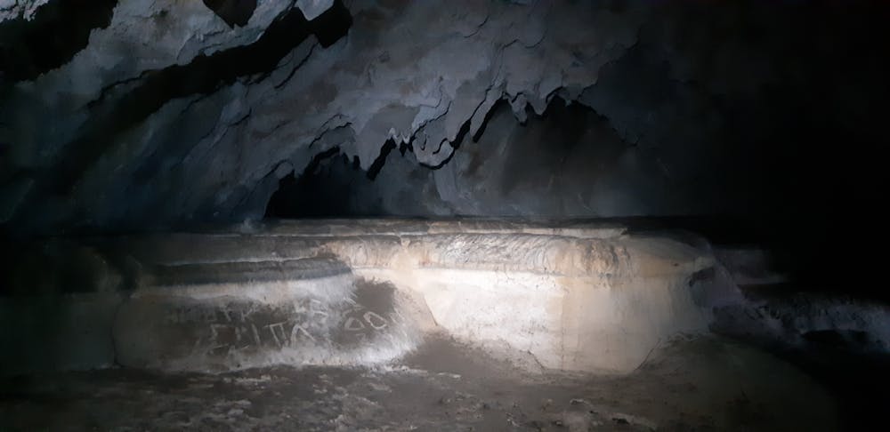 Πεζοπορία στο Νομό Φωκίδας, μέσα στα έλατα με φανταστική θέα σε καταπράσινο τοπίο (Pics) runbeat.gr