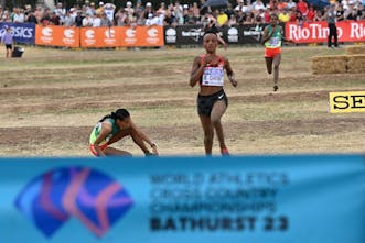 Παγκόσμιο Πρωτάθλημα Cross Country: Κατέρρευσε η Gidey 20 μέτρα πριν τον τερματισμό (Vid)