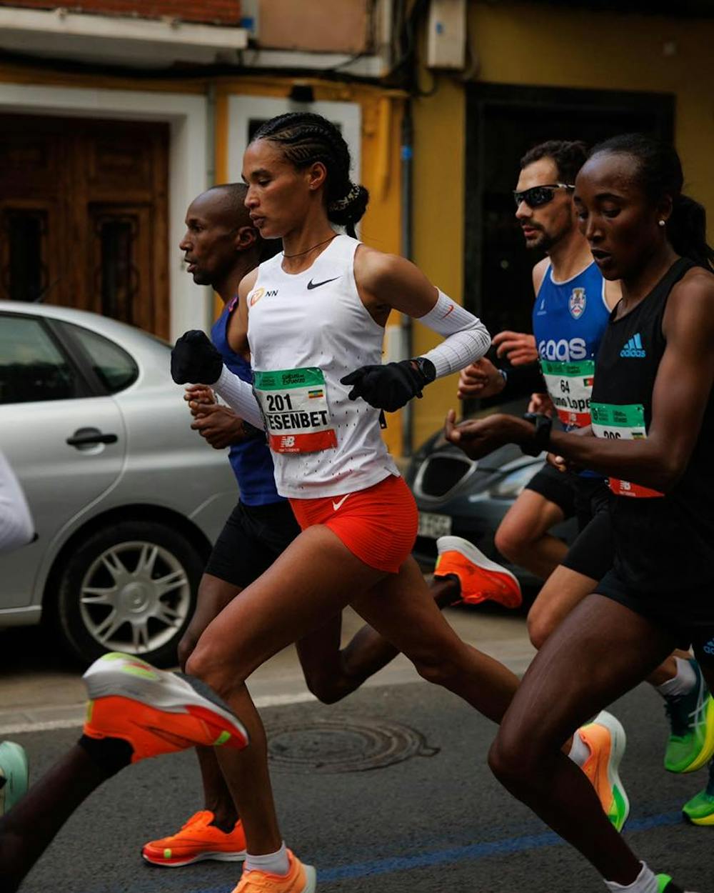 Μαραθώνιος Βαλένθια: Έγραψε ιστορία ο Kiptum, έχασε για λίγο το παγκόσμιο ρεκόρ η Beriso! runbeat.gr