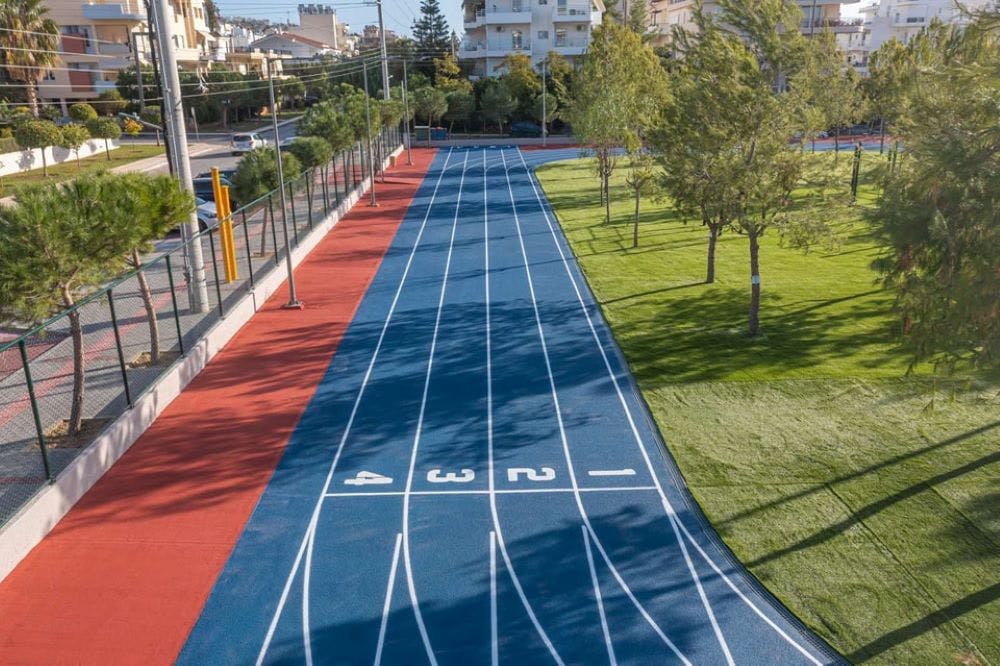 Στη διάθεση των πολιτών από σήμερα το ανοικτό γήπεδο στίβου στη Γλυφάδα (pics) runbeat.gr