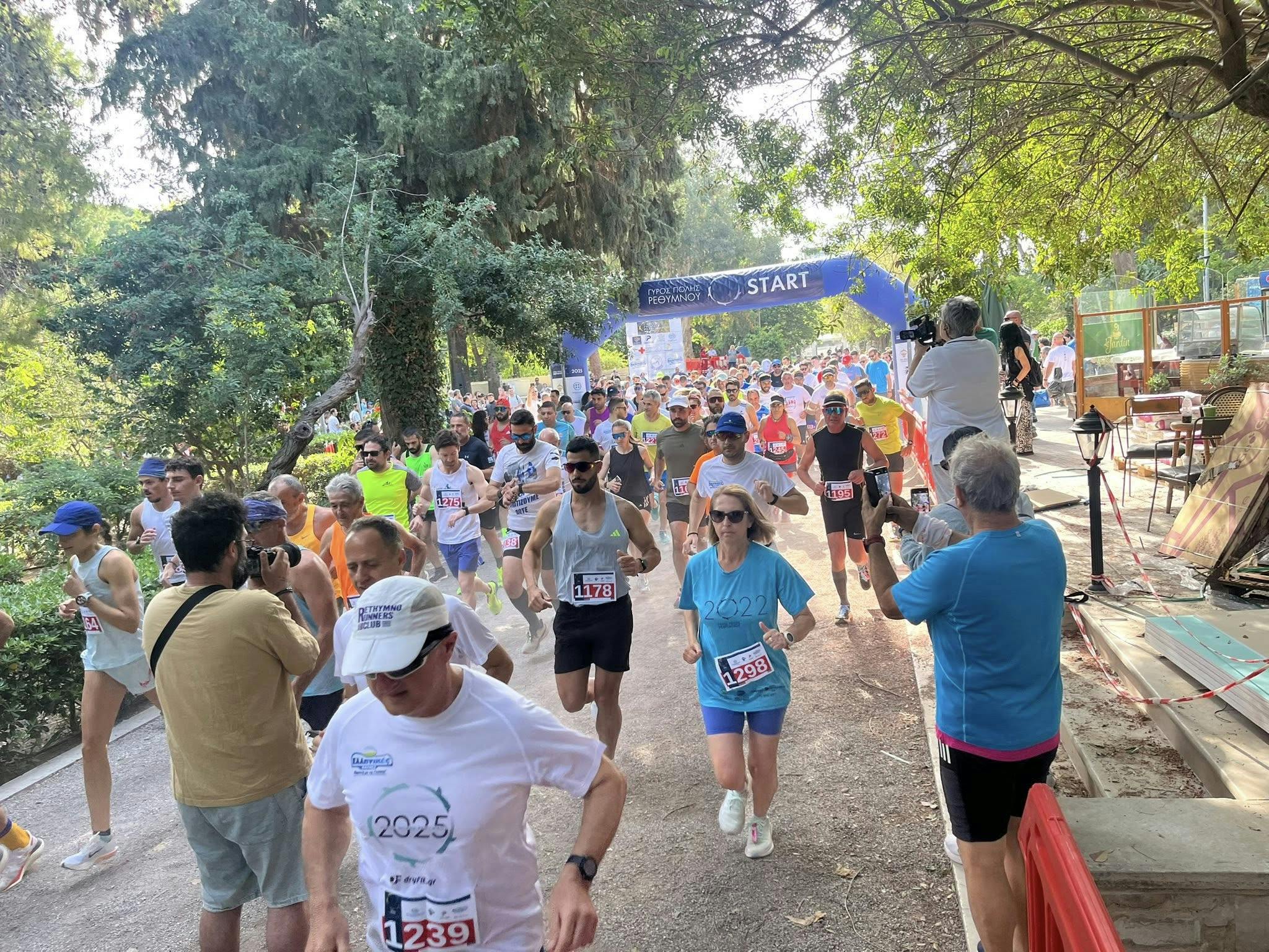 15ο Γύρος Πόλης: Το Ρέθυμνο πλημύρισε από κέφι και χρώματα 