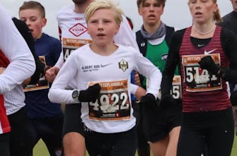 Νέο ατομικό ρεκόρ στα 10χλμ για τον τρομερό 13χρονο Νορβηγό Per August Halle