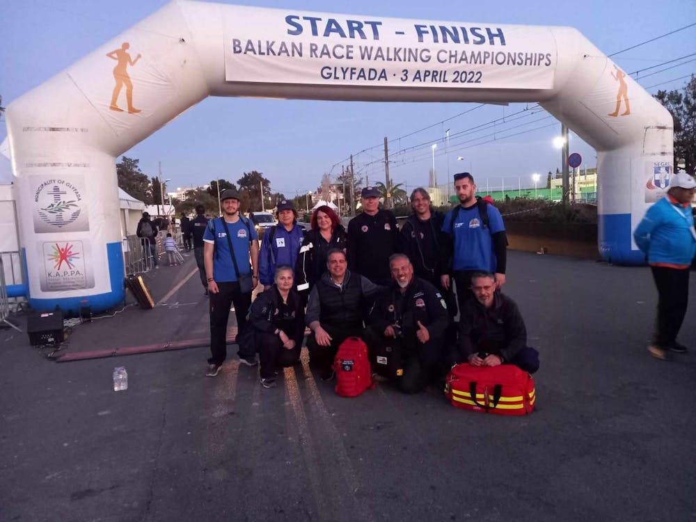 Ο εθελοντής που έσωσε την ζωή του δρομέα στον ΑΜΑ μιλάει στο Runbeat: «Ήθελε να ζήσει κι εγώ ήμουν εκεί και τον βοήθησα» runbeat.gr