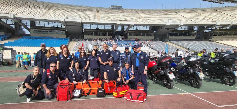 Ο εθελοντής που έσωσε την ζωή του δρομέα στον ΑΜΑ μιλάει στο Runbeat: «Ήθελε να ζήσει κι εγώ ήμουν εκεί και τον βοήθησα» runbeat.gr