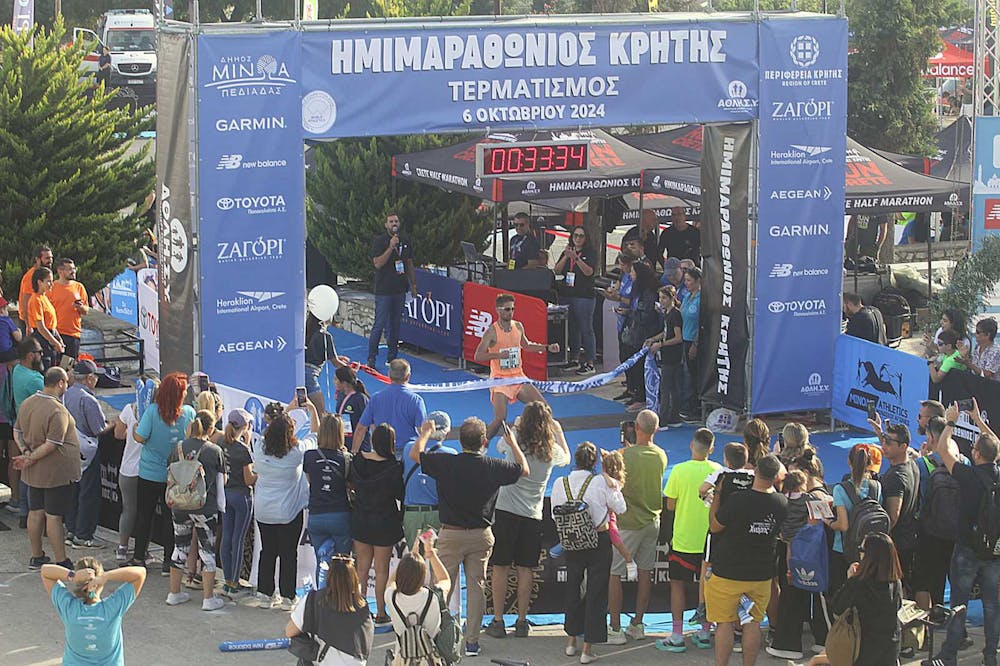 Ι. Ιωαννίδης στο Runbeat: Το ρεκόρ στα 10χλμ του Ημιμαραθωνίου Κρήτης και οι επόμενοι στόχοι (Vid) runbeat.gr