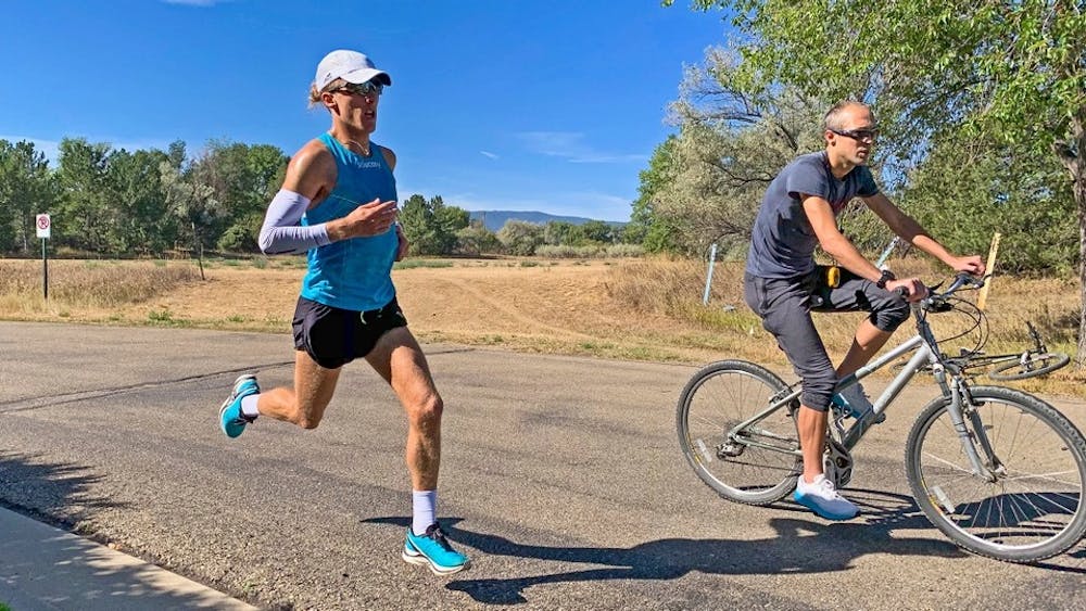Τρέξιμο με άδειο στομάχι: Μύθοι και αλήθειες για «κέρδη» και «ζημιές» runbeat.gr