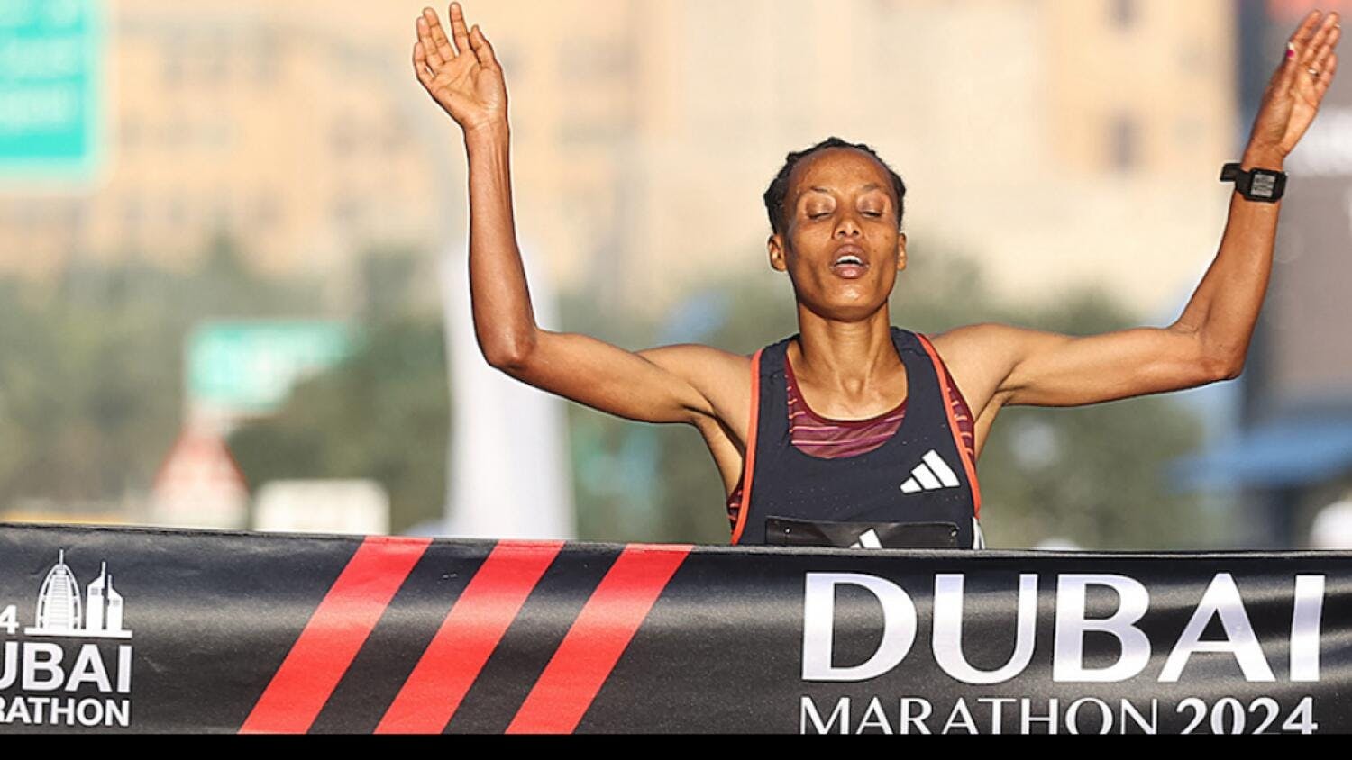 Μαραθώνιος Ντουμπάι: Το γρηγορότερο ντεμπούτο στην ιστορία του αγωνίσματος από την 25χρονη Ketema 