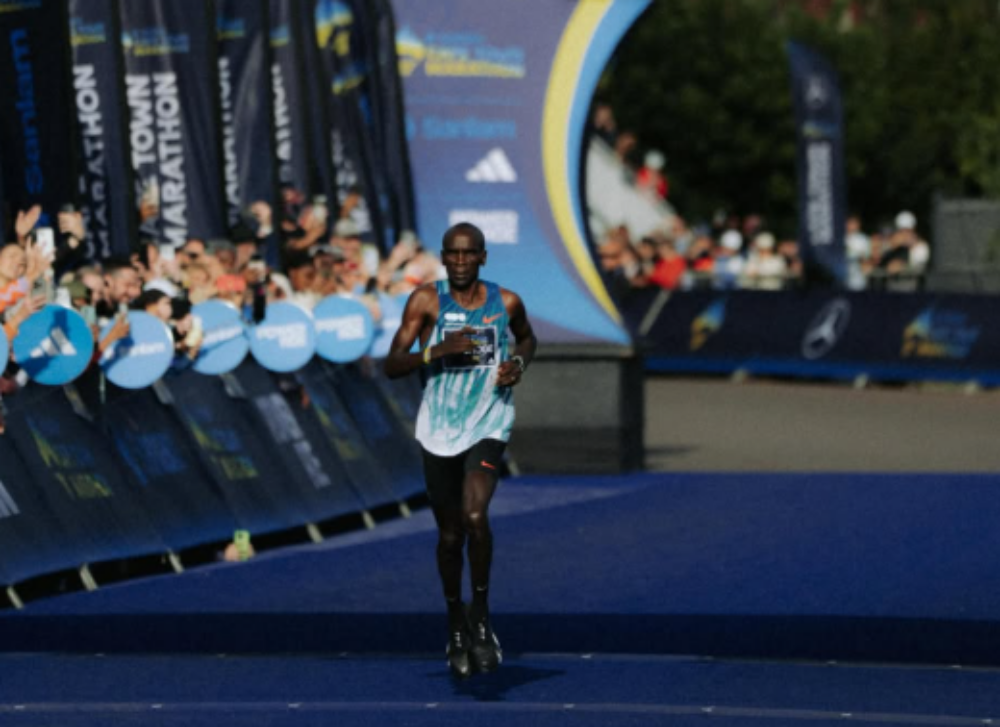 Ξεκίνησε το world tour του ο Eliud Kipchoge, τερμάτισε 16ος στον μαραθώνιο του Κέιπ Τάουν