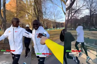 Ο Kipchoge για easy run στη Βοστώνη με τον κόσμο να τον… εντοπίζει στους δρόμους της πόλης (Vid)