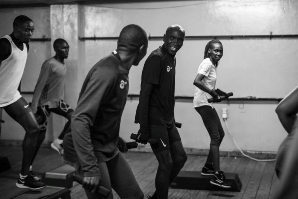 Insight View: Ο Kipchoge «επιστρέφει» στις προπονήσεις μέσω… gym (Pics)