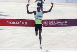 Ρεκόρ διαδρομής και απόλυτο νικών για τον Philimon Kiptoo Kipchumba στην Σαγκάη
