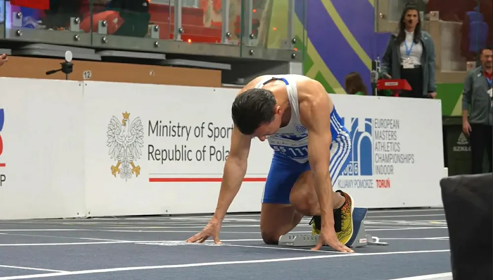 Νίκος Κόκκος: Νέο Πανελλήνιο ρεκόρ Μ55 και 9η θέση στο Ευρωπαϊκό Πρωτάθλημα Masters Κλειστού Στίβου! runbeat.gr 