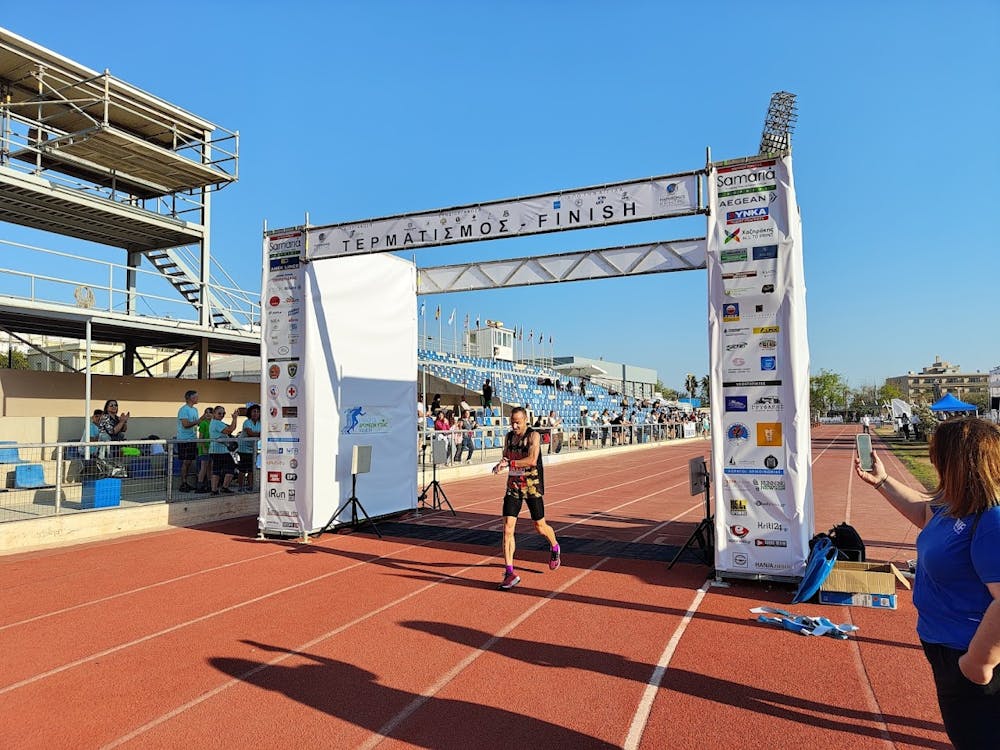 8ος Μαραθώνιος Κρήτης: Πρωτιά στα 10 χιλιόμετρα για τον Γεωργαλά – Αγκαλιά με τα παιδιά του στον τερματισμό (Vid & Pics) runbeat.gr