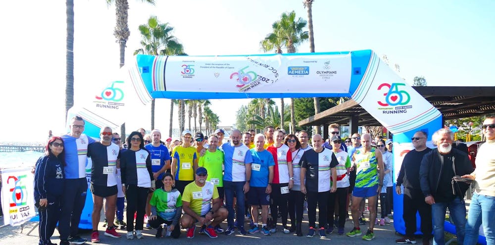 Με επιτυχία διεξήχθη το 365 SGC Run Walk στο Μόλο Λεμεσού την παραμονή της Πρωτοχρονιάς runbeat.gr