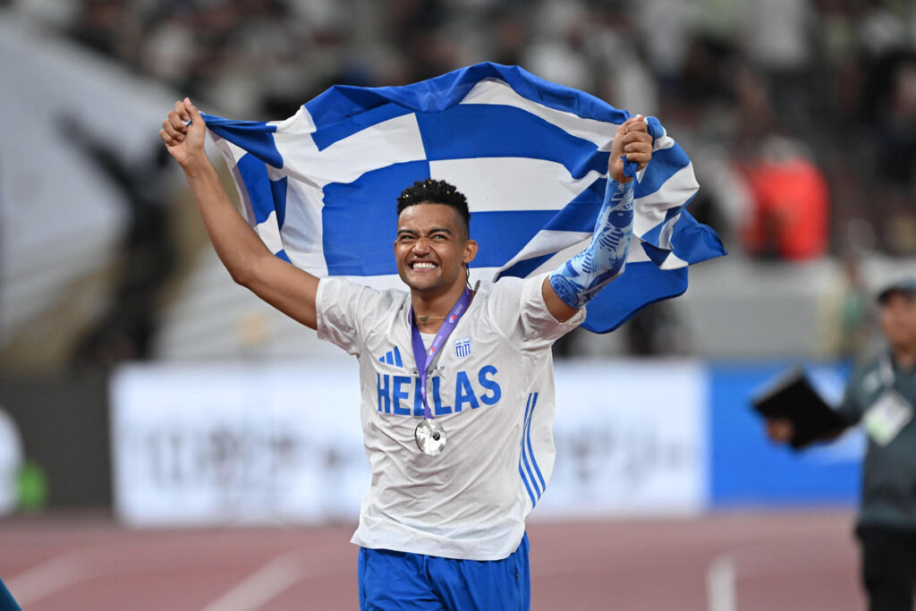 Η συλλογή μεταλλίων του Εμμανουήλ Καραλή μεγαλώνει!