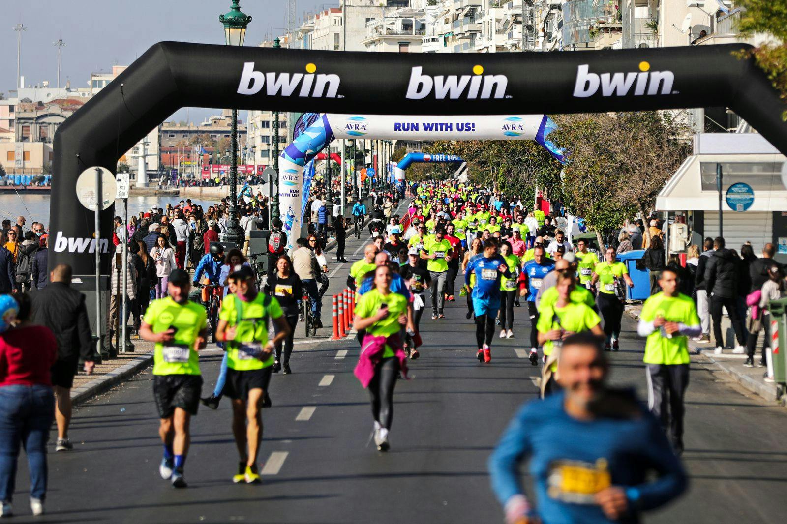 18ος Μαραθώνιος Θεσσαλονίκης: Τι έγινε στον αγώνα 10 χιλιομέτρων