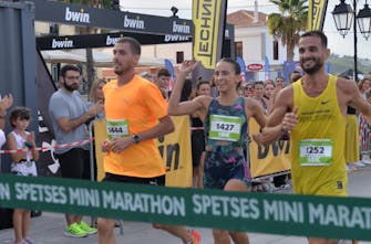 Με την συμμετοχή μερικών εκ των κορυφαίων δρομέων της Ελλάδας το Spetses Mini Marathon 2023!
