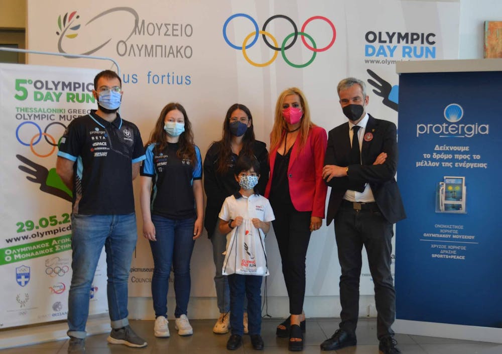 «Ποτάμι» δρομέων στο 5ο «Olympic Day Run» Greece! runbeat.gr